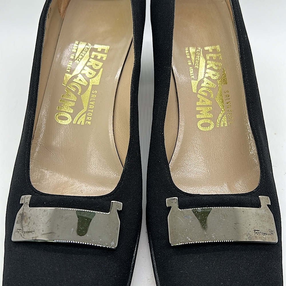 Salvatore Ferragamo Authenticated Black Block Heel Shoes **Size 7**🌺🌺 - Picture 3 of 10